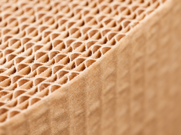 Diferencias entre cartón sencillo, doble y triple corrugado en aplicaciones Industriales